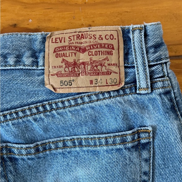 Vintage Levi’s 505s Men’s 34x30 Light Wash Denim Straight Leg - Picture 4 of 8